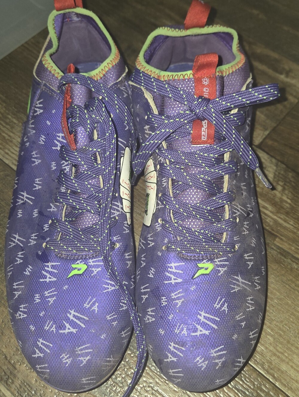 Classic 'The Joker' Football Cleats Quantum Speed by Phenom Elite Size 10